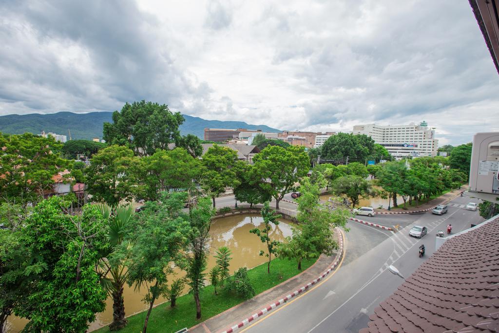 Chiang Roi 7 Days Inn Чіангмай Екстер'єр фото