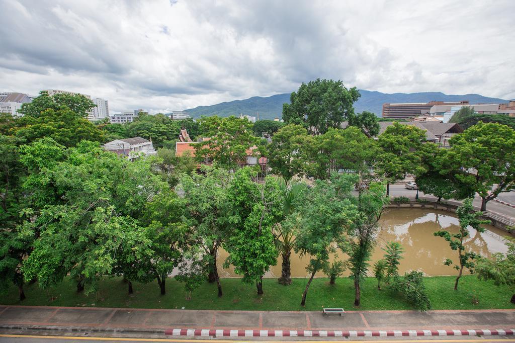 Chiang Roi 7 Days Inn Чіангмай Екстер'єр фото